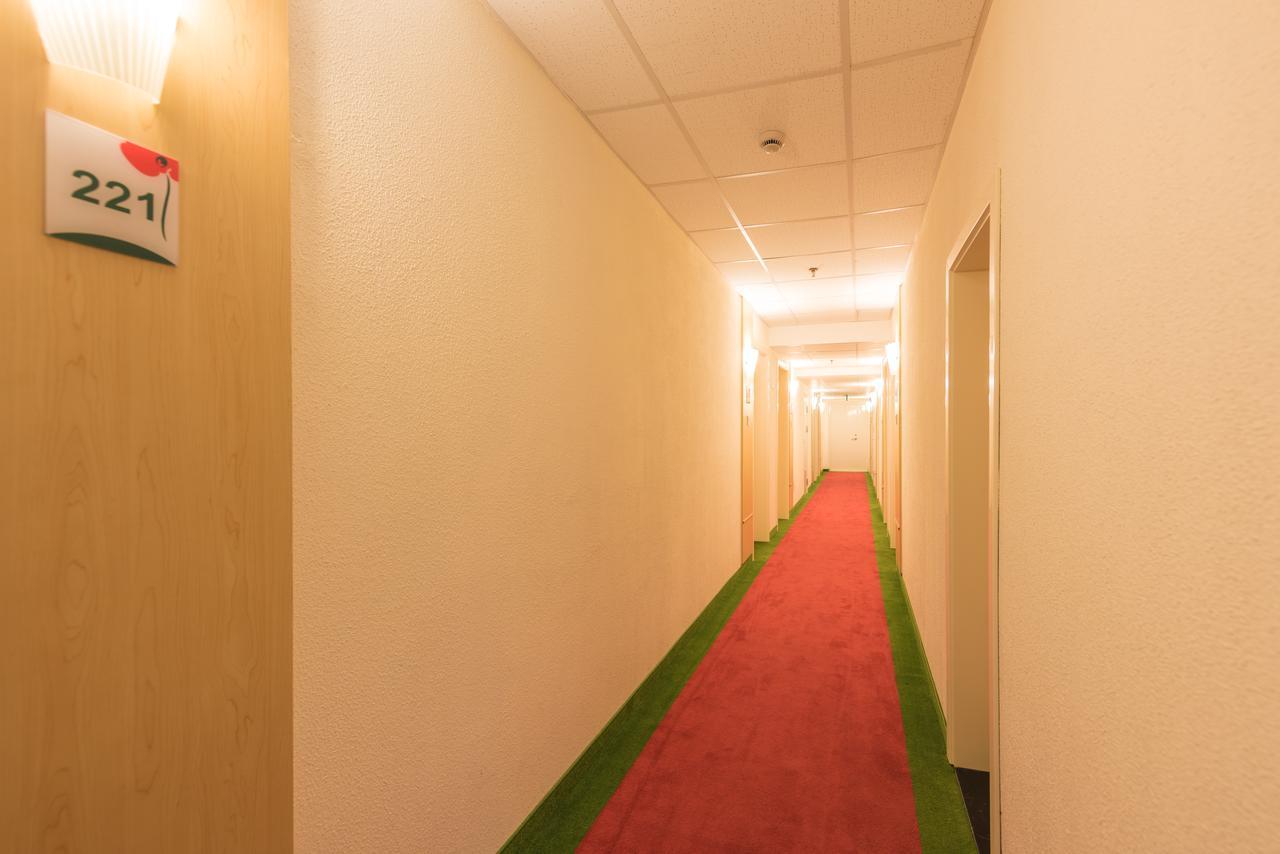 Ibis Shanghai Xujiahui Экстерьер фото